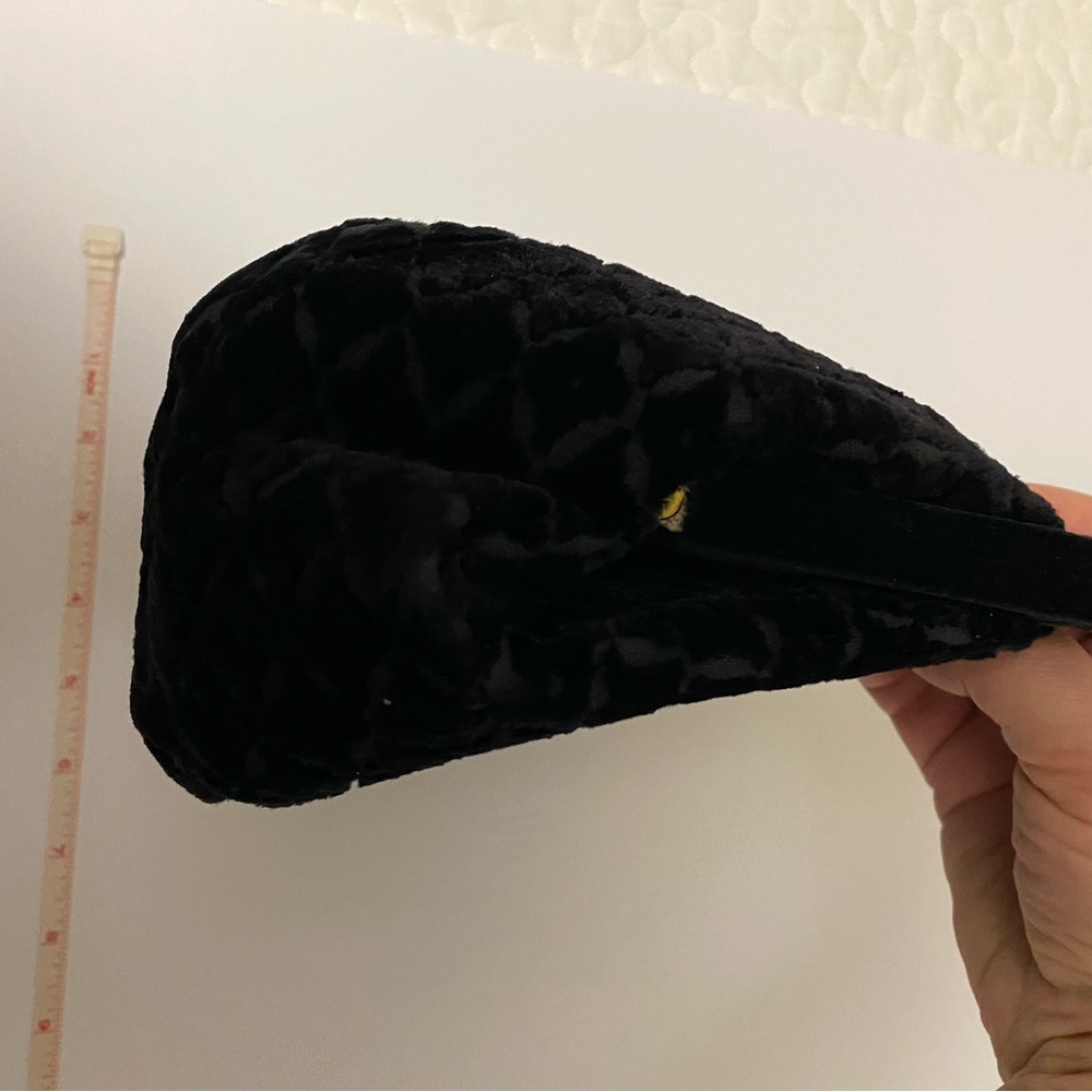 Antique Vintage Purse in black velvet - Picture 9 of 10